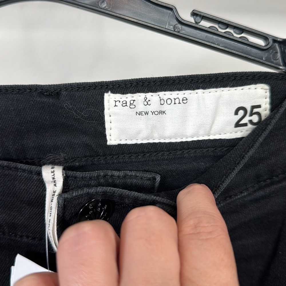 Women's rag & bone
Epic Peyton Mid Rise Bootcut Jeans in Cornelia - Picture 8 of 13